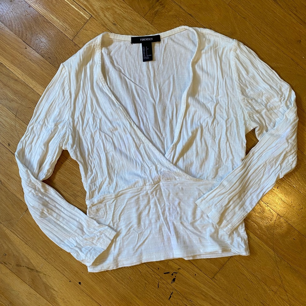 Forever 21 white ribbed crop top 3/4 sleeves